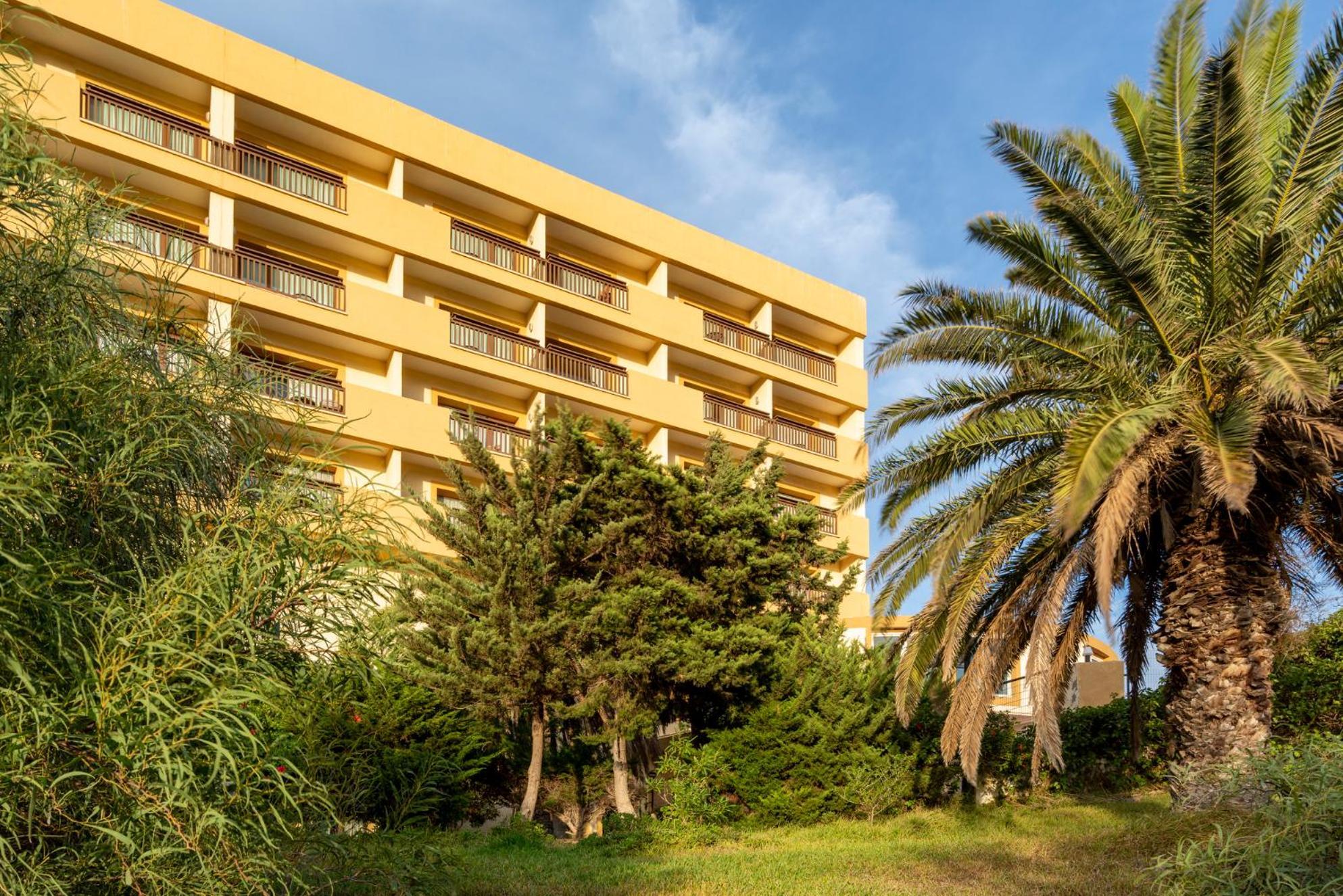 Parador de Melilla Exterior foto